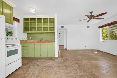 181 NW 41st St #2 1