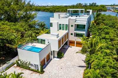 900 Lago Mar Lane #Penthouse 1
