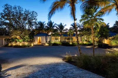 109 S River Road 1