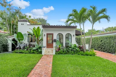 1414 El Rado St. 1