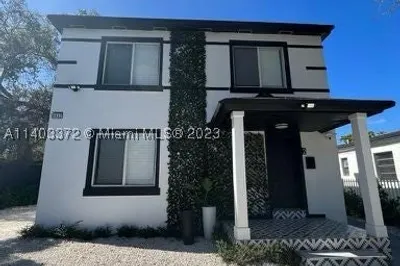 6932 N Miami Ave 1