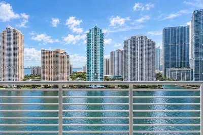 335 S Biscayne Blvd #1801 1
