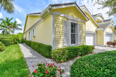 806 Mariner Bay Boulevard 1