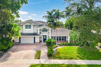 1940 Harbourview Drive 1