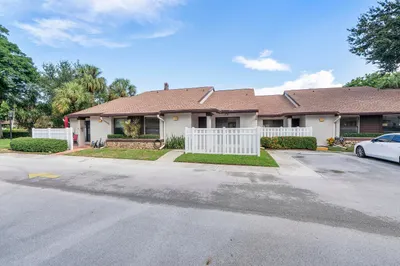 3356 Carambola Circle S 1