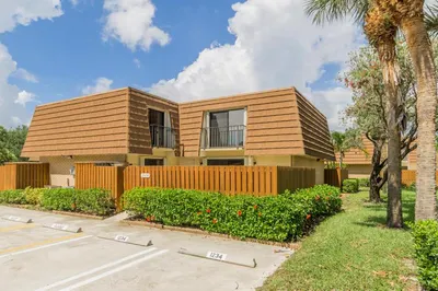 2414 24th Court 1