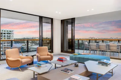 9999 Collins Ave #16K 1