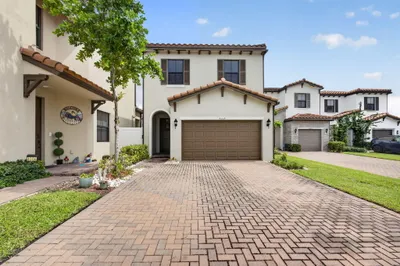4004 Screw Pine Cove 1