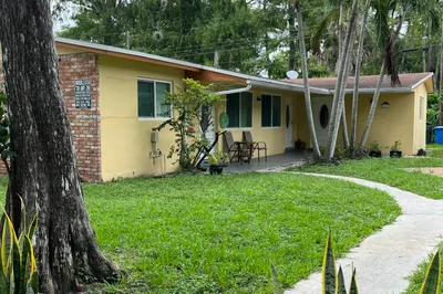4250 NW 21st Avenue 1