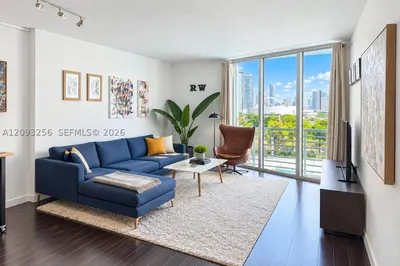 325 S Biscayne Blvd #1424 1