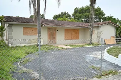 Hollywood Residential 1