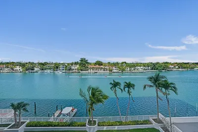 5700 Collins Ave #5L 1