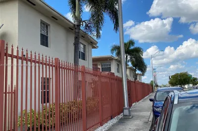 14250 NW 22nd Ave #4 1