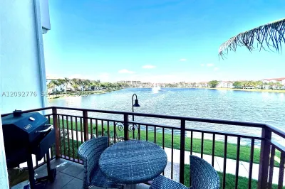 2833 SW 119th Way #2833 1