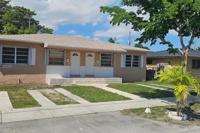 462 NW 25th Ct #462 1