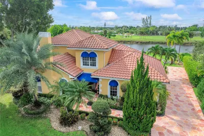 133 SW 121st Way 1