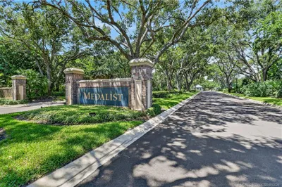 10441 SE Scrub Jay Lane 1