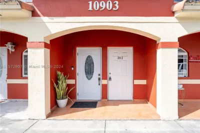 10903 W Okeechobee Rd #202 1