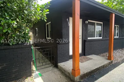 6132 SW 39th Street 1