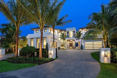 1812 Sabal Palm Circle 1