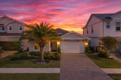 19545 Broad Shore Walk 1