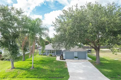 401 SW Ridgecrest Dr 1