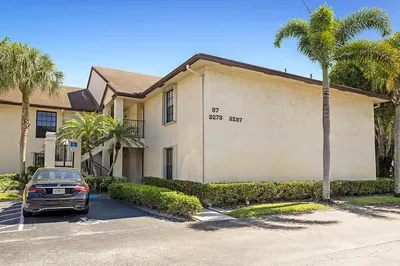 3283 Jog Park Drive 1