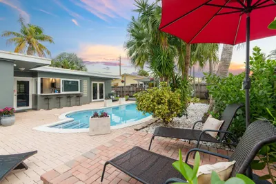 1784 NW 38th St 1