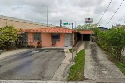 935 NW 22nd Ct 1