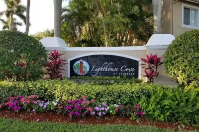 242 VILLAGE Boulevard #2205 1