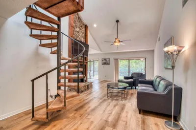 104 Beaumont Lane 1