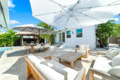 425 32nd Street 1
