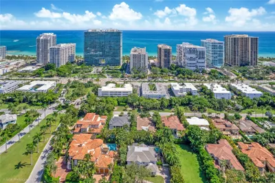 52 Camden Dr 1