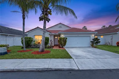 16543 NW 5th Ct 1