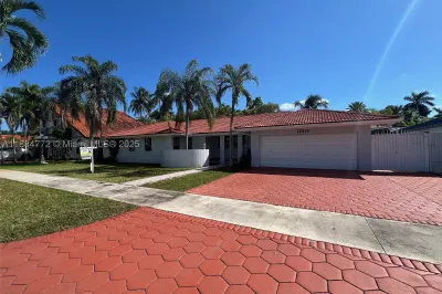 12310 SW 97th St 0 1