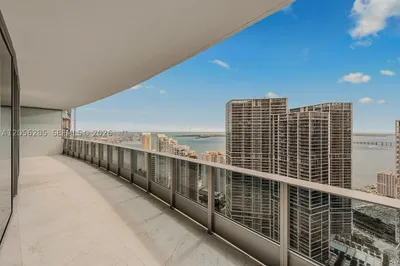 200 Biscayne Boulevard Way #5104 1