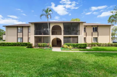 437 Pine Glen Lane #B-2 1