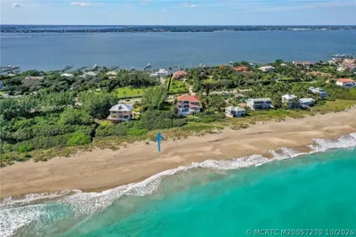 1833 NE Ocean Boulevard 1