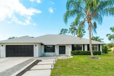 325 Knotty Wood Lane 1