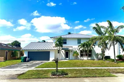 10501 SW 49th Pl 1