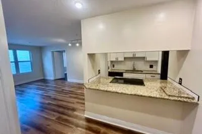 2305 N Congress Avenue #28 1