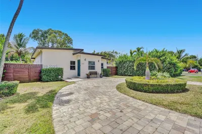 6550 SW 52nd Ter 1