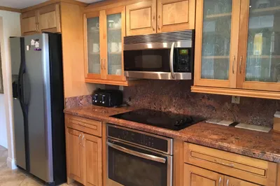 859 Jeffery Street #115 1