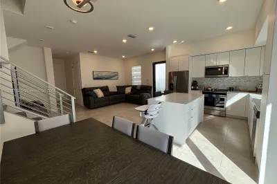 11750 SW 106th Ter 1