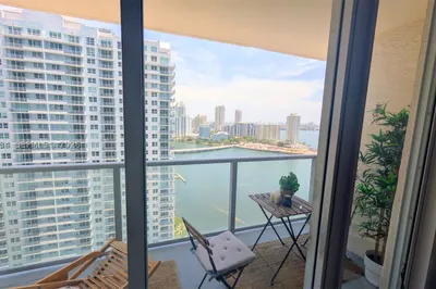 1155 Brickell Bay Dr #2508 1
