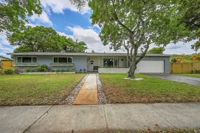 5400 Redwood Rd 1