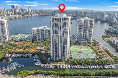 3500 Mystic Pointe Dr #3406 1