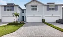 5786 SE Edgewater Circle Photo