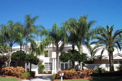 105 Sandbourne Lane 1