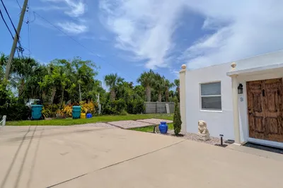 407 NW 7TH Street #B 1
